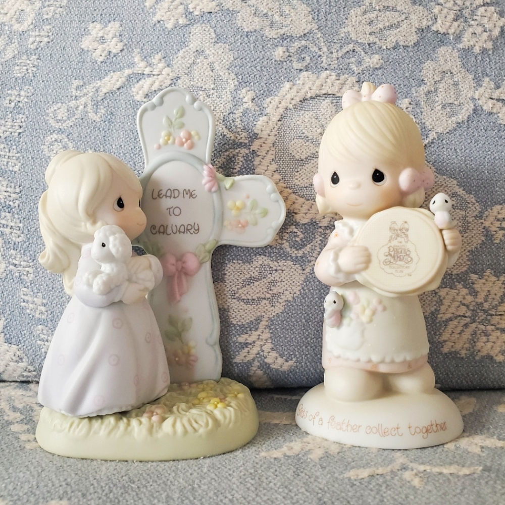 Set of 2 Precious Moments - Repaired